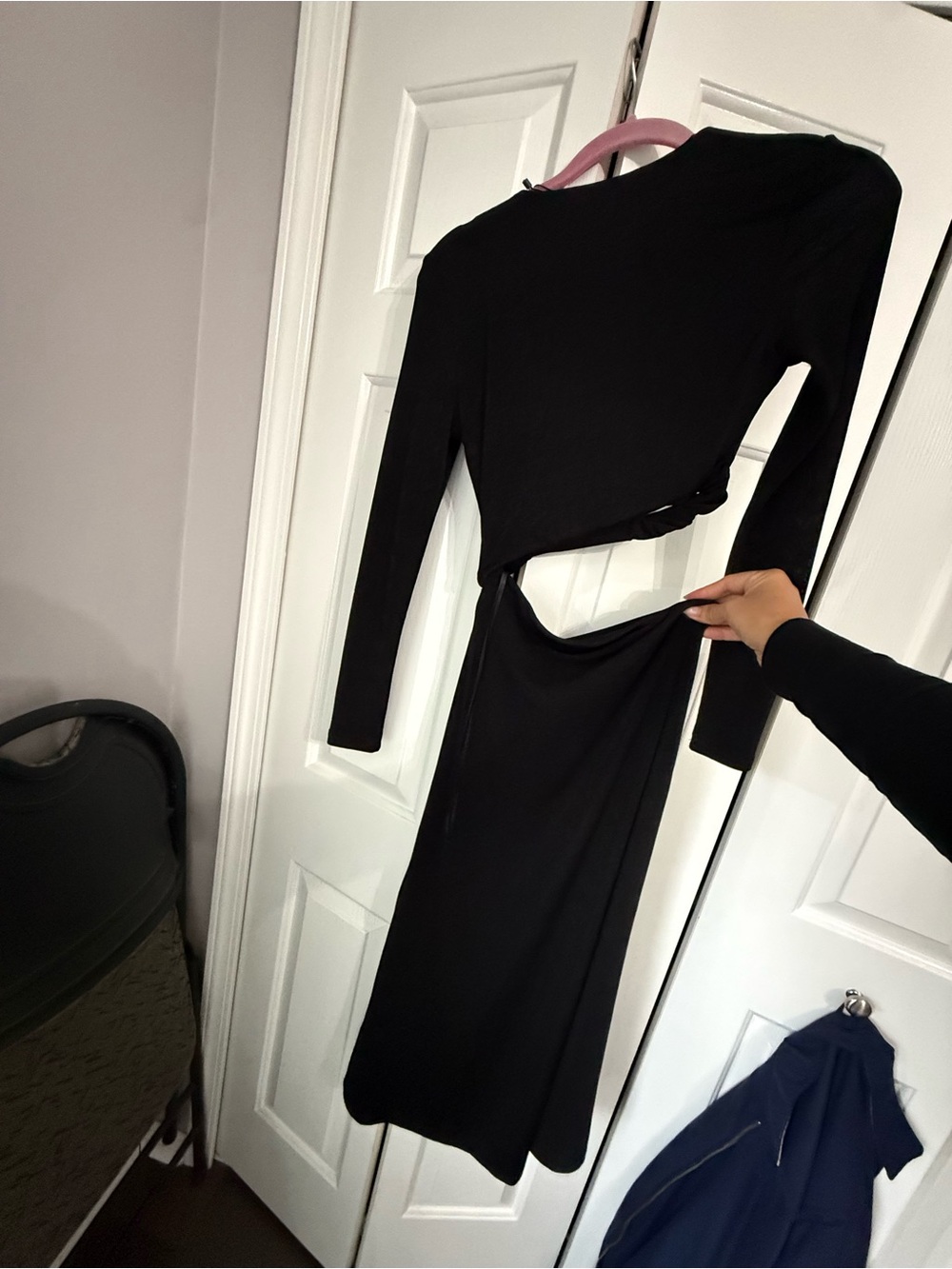 Mishka Black Long Sleeve Cutout Midi Dress with Twisted Front - Picture 3 of 4